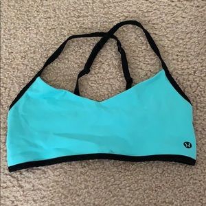 Lululemon sports bra